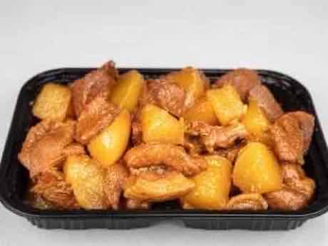Braised pork with daikon radish