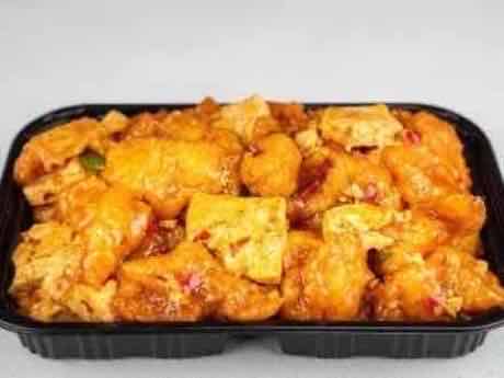 Fish fillet with tofu in light sauce