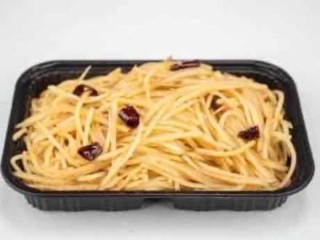 Hot and sour shredded potatoes