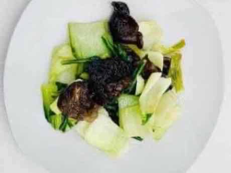 Stir-fried Shanghai bok choy